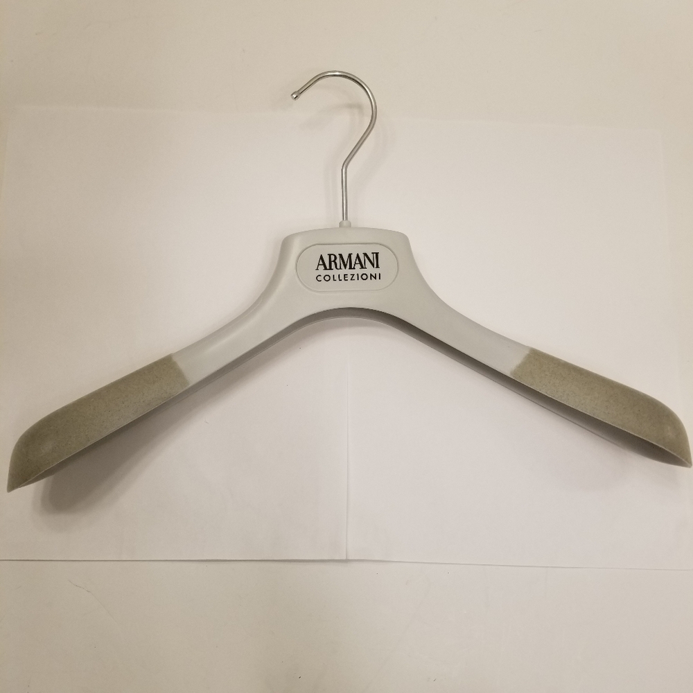 Armani Collezioni Logo Grey Plastic Extra-Wide Shoulder Clothes Non-Slip Hanger!
